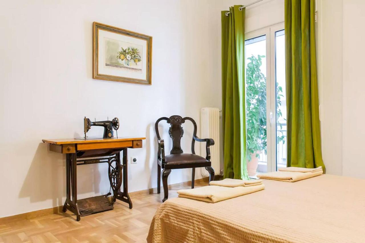 Vintage - Pagrati Apartment